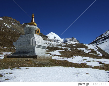 カイラス内院のチョルテン 1869388