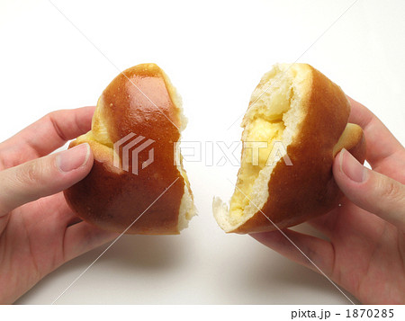 クリームパン 1870285