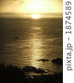 夕暮れの海 1874589