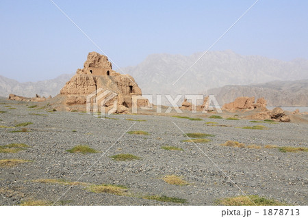 スバシ故城仏塔 1878713