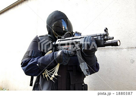 SWAT SWAT 1880387