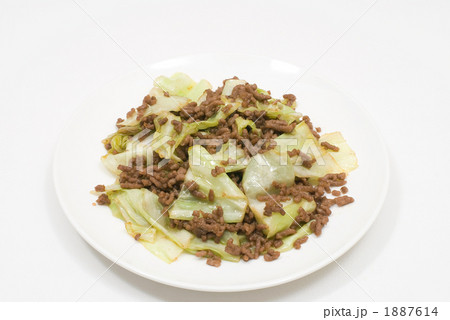 ひき肉とキャベツの炒め物 ひき肉とキャベツの炒め物 1887614