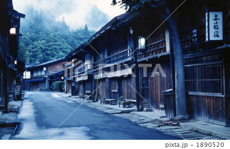 早朝の妻籠宿 早朝の妻籠宿 1890520