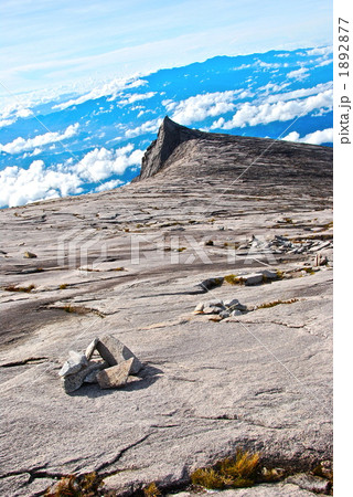 キナバル山の「サウスピーク」（東マレーシア／ボルネオ島） 1892877