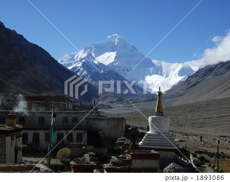 ロンボク寺とチョモランマ 1893086