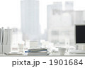 1901684