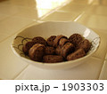 スナック菓子（チョコ）01 1903303