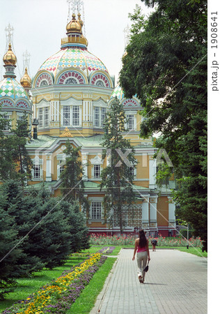 カザフスタン アルマトゥ アルマティ ゼンコフ正教会 1908641