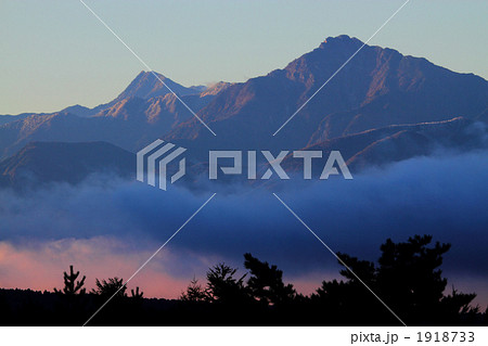 朝日と南アルプス 朝日と南アルプス 1918733