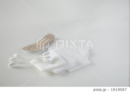 傷の手当 傷の手当 1919087