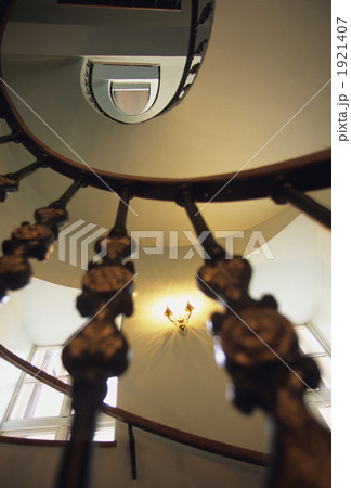 螺旋階段 1921407