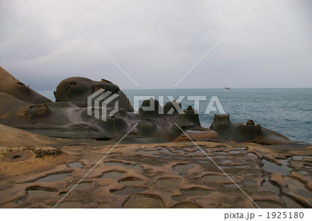 野柳地質公園　燭台石 1925180