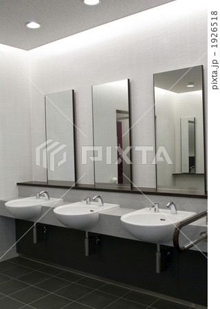 public2 public2 1926518