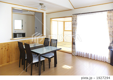住宅室内（d090329-001） 1927294