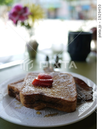 フレンチトースト 1929450