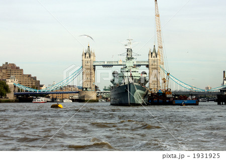 テムズ川クルージングから見るタワーブリッジ 1931925