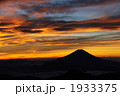 朝焼けの富士 1933375