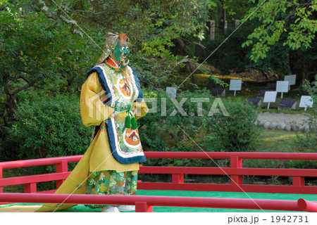 舞楽 舞楽 1942731