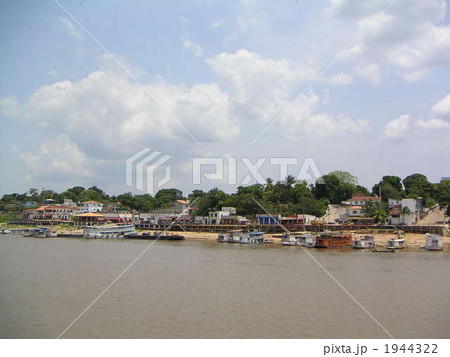 アマゾン港 1944322