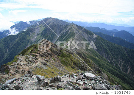 北岳山頂より　間ノ岳を臨む 1951749