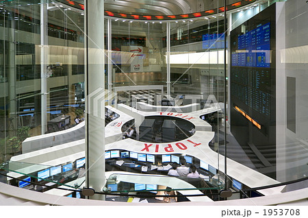 東京証券取引所（d101027-034） 1953708