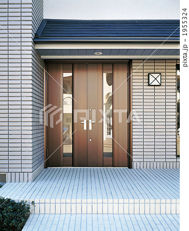 玄関ポーチ観音開き扉 1955324