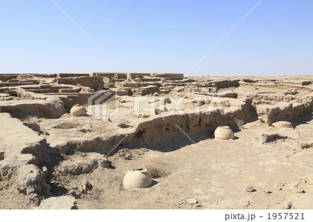 世界遺産ゴヌル・テペ遺跡 1957521