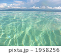 カリブ海の青い海 1958256