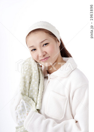 パジャマ姿 1963896