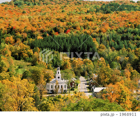 ニューイングランドの秋 1968911