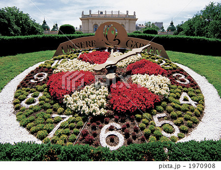 ウィーンの花時計の写真素材