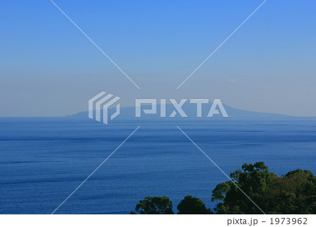 網代から伊豆大島を望む 1973962