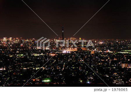 下町の夜景 1976065