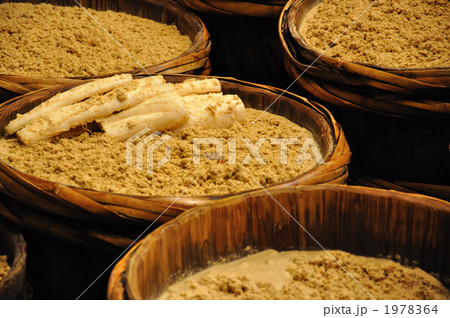 漬物樽とぬか漬け 1978364