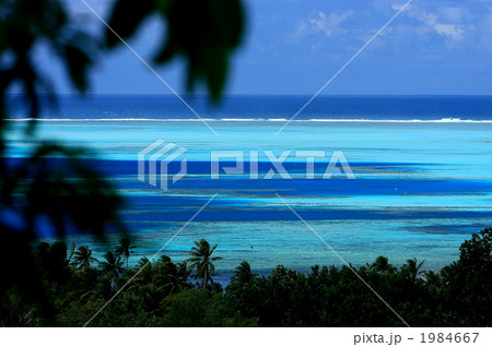 ブルーホール 1984667