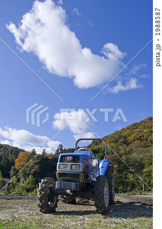 さわやかな秋 1988587