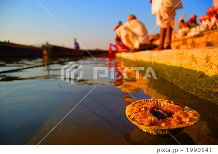 バラナシの朝 1990141