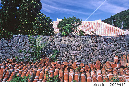 沖縄家屋 2009912