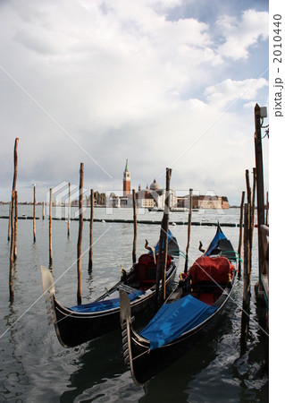 ヴェネツィアのゴンドラ 2010440