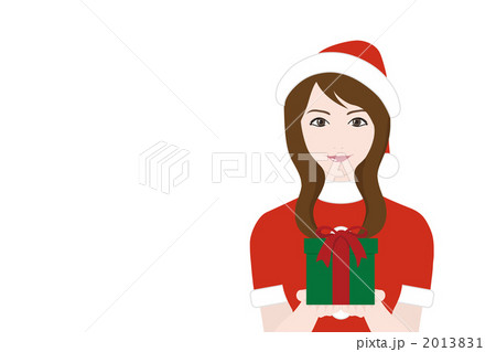 クリスマスプレゼントを持ったサンタクロース衣装の女性 クリスマスプレゼントを持ったサンタクロース衣装の女性 2013831