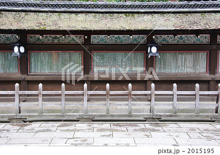 八坂神社本殿の塀 2015195