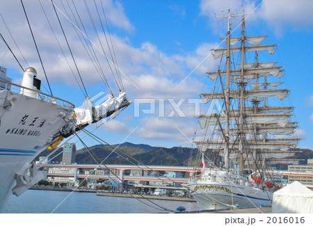 海王丸と日本丸 2016016