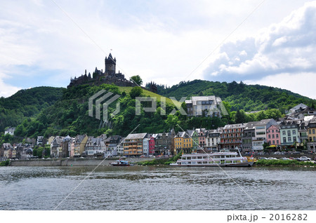 ドイツ　コッヘムの街とライヒスブルク城 2016282