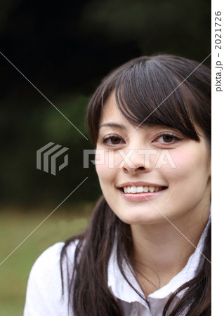 女性 1人 2021726