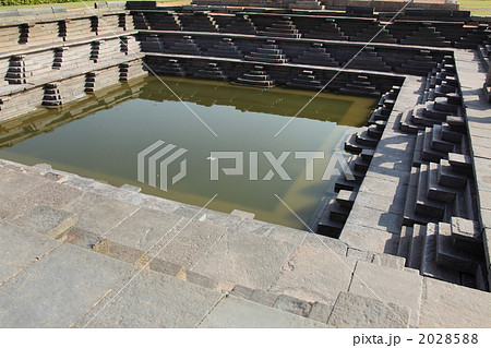 ハンピ遺跡 階段池 ハンピ遺跡 階段池 2028588