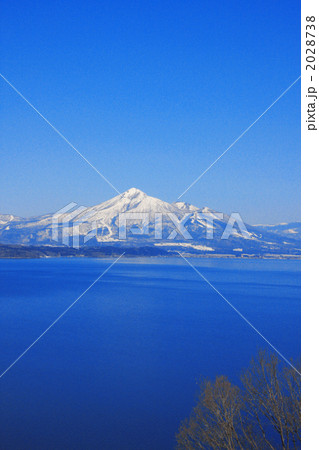 猪苗代湖と磐梯山(鬼沼付近より) 猪苗代湖と磐梯山(鬼沼付近より) 2028738