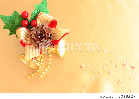 クリスマス　背景　コピースペース 2029227