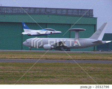 ブルーインパルス5番機テイクオフ ブルーインパルス5番機テイクオフ 2032796