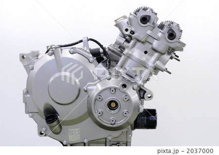 バイクのエンジン 2037000
