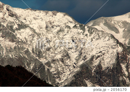 初雪の谷川 初雪の谷川 2056170